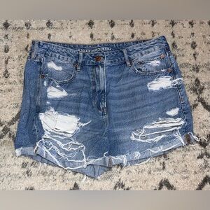 American eagle ripped jean shorts